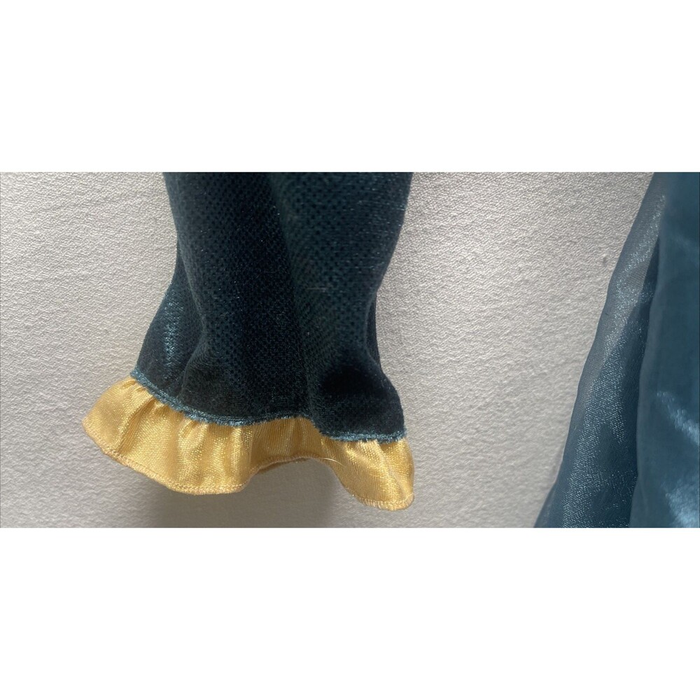 Disney Store Princess Merida Costume Brave Child Small 5-6 Halloween Costumes - Picture 7 of 14